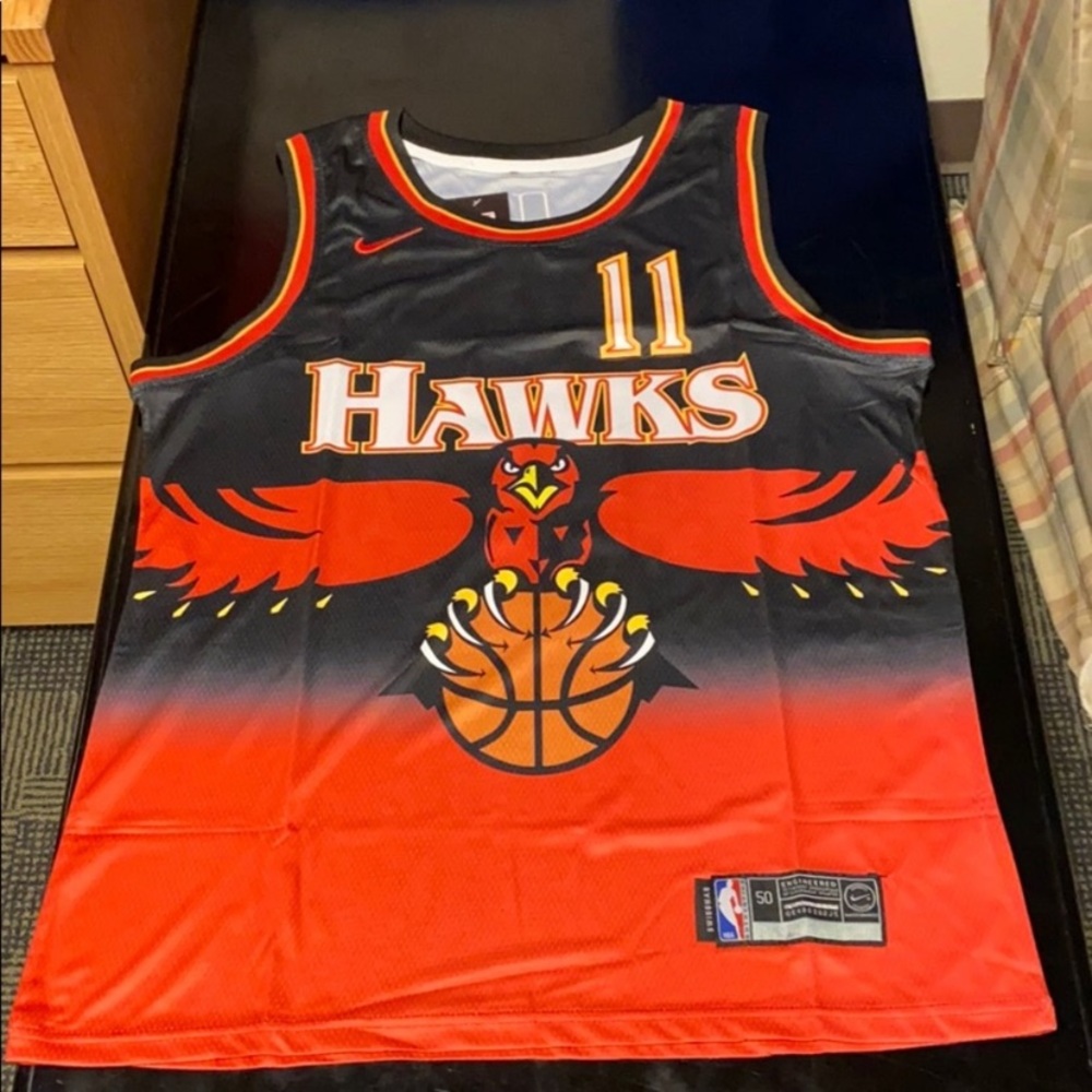 Trae Young Hawks Jersey - Men’s L